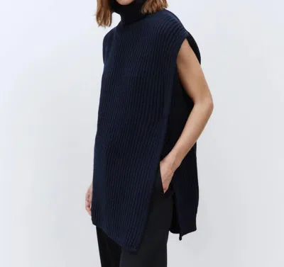 Alysi Sleeveless Turtleneck Top Sweater Vest In Notte In Blue