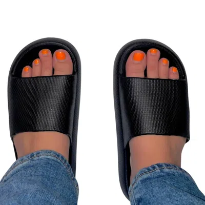 CORKYS FOOTWEAR WOMEN'S HEY GIRL SLIDES IN BLACK 