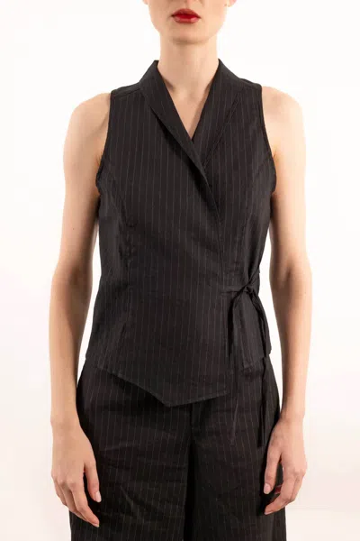 Elaine Kim Yuki Vest In Black In Black