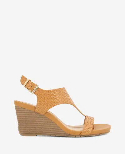 Reaction Kenneth Cole Reaction - Greatly Woven Wedge Thong Sandal In Tan Woven