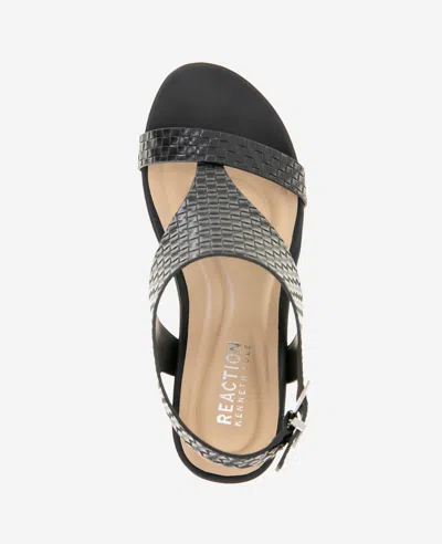 Reaction Kenneth Cole Reaction - Greatly Woven Wedge Thong Sandal In Black Woven