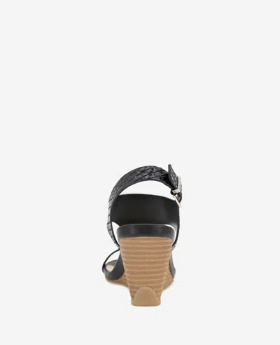 Reaction Kenneth Cole Reaction - Greatly Woven Wedge Thong Sandal In Black Woven