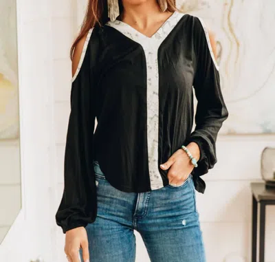 Southern Grace Simply Fierce Cold Shoulder In Black In Black