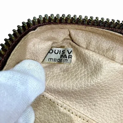 Pre-owned Louis Vuitton Brown Clutch Bag ()