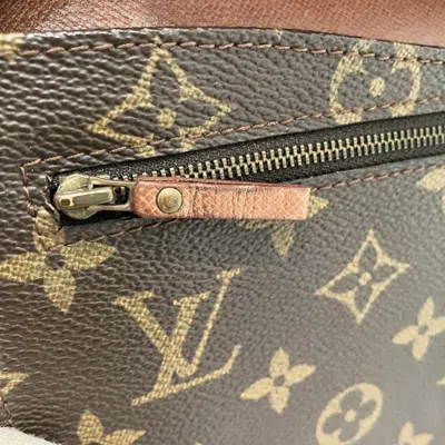 Pre-owned Louis Vuitton Brown Clutch Bag Pochette ()