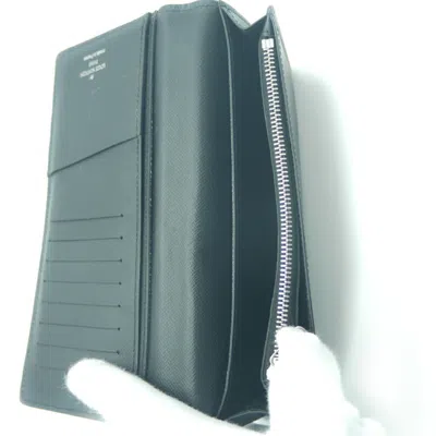 Pre-owned Louis Vuitton Noir Taiga Leather Long Wallet (bi-fold) ()