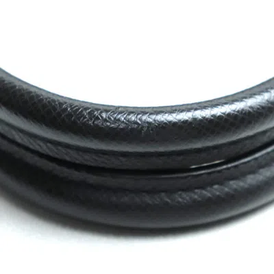 Pre-owned Louis Vuitton Taiga Black Taiga Leather Shoulder Bag ()