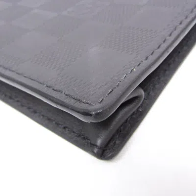 Pre-owned Louis Vuitton Takeoff Black Canvas Clutch Bag ()