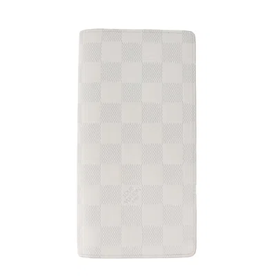 Pre-owned Louis Vuitton White Leather Long Wallet (bi-fold) ()