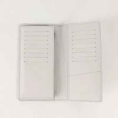 Pre-owned Louis Vuitton White Leather Long Wallet (bi-fold) ()