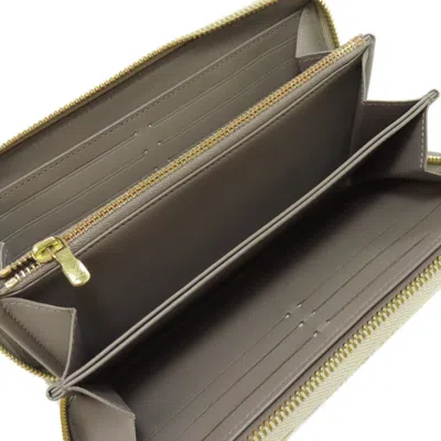 Pre-owned Louis Vuitton White Monogram Long Wallet (bi-fold) ()