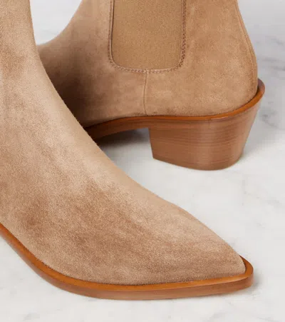 Gianvito Rossi Suede Leather Ankle Boots In Brown