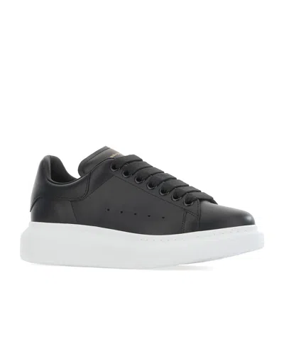 Alexander Mcqueen Alexander Mc Queen Larry Oversize Sneakers In Black