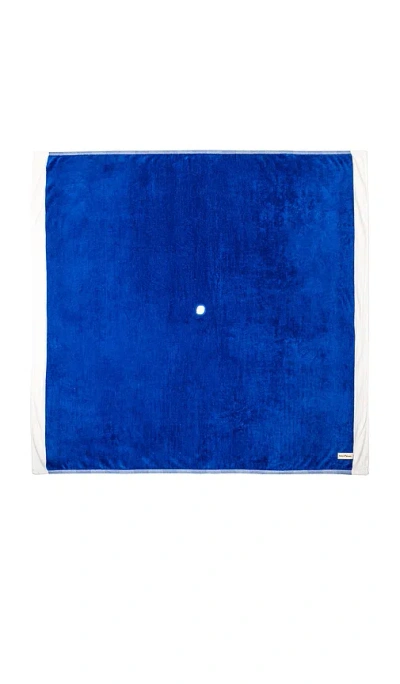 Business & Pleasure Beach Blanket In Blue