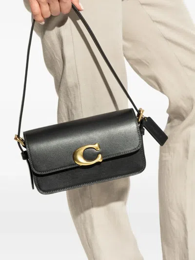 Coach Logo-plaque Shoulder Bag In Black