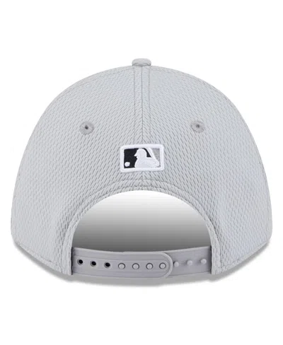 New Era Men's Gray Chicago White Sox 2025 Mlb Clubhouse 9forty M-crown Adjustable Hat