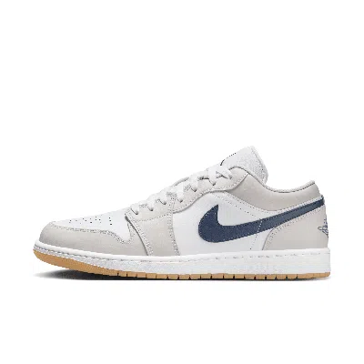 Jordan Air  1 Low Sneaker