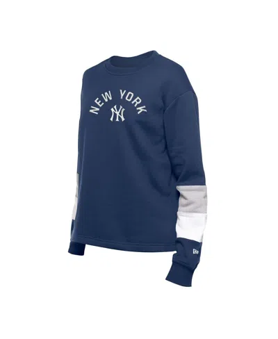 New Era Women's Navy New York Yankees Gameday Crewneck Sweatshirt In Blue
