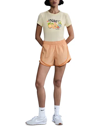 Nike Women's Graphic Cropped Slim-fit Crewneck T-shirt