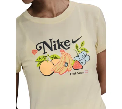 Nike Women's Graphic Cropped Slim-fit Crewneck T-shirt