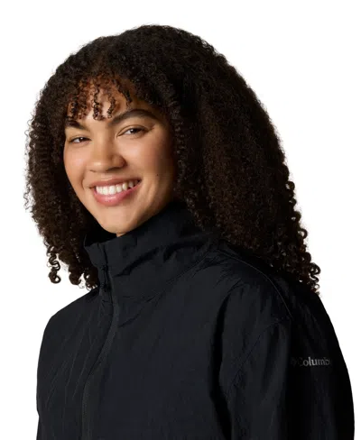 Columbia Women's Paracutie Cropped Cargo Windbreaker Jacket In Black