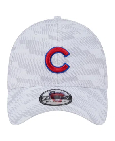 New Era Men's White Chicago Cubs Graded 39thirty Stretch Fit Hat