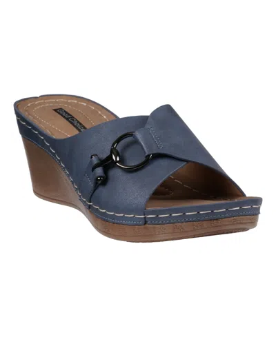 Gc Shoes Bay Wedge Sandal In Blue