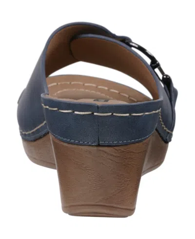 Gc Shoes Bay Wedge Sandal In Blue