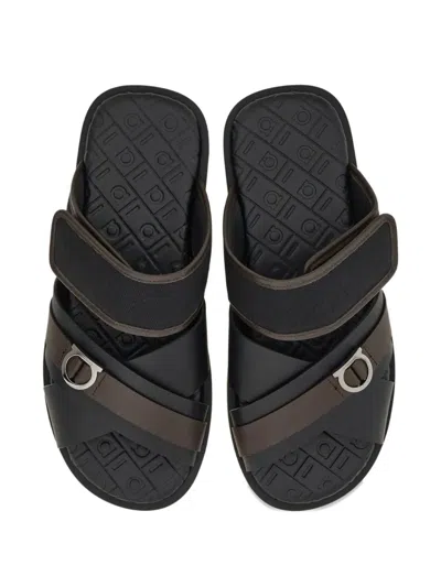 Ferragamo Cross-strap Sandals In Black