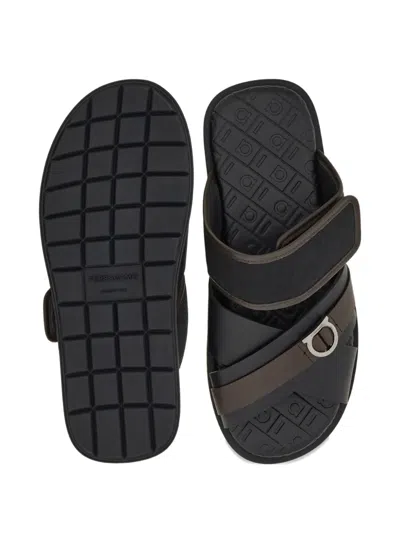 Ferragamo Cross-strap Sandals In Black