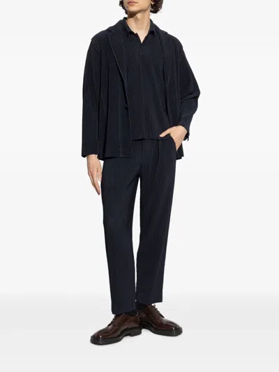 Issey Miyake Pleated Straight-leg Trousers In Blue