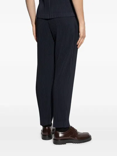 Issey Miyake Pleated Straight-leg Trousers In Blue
