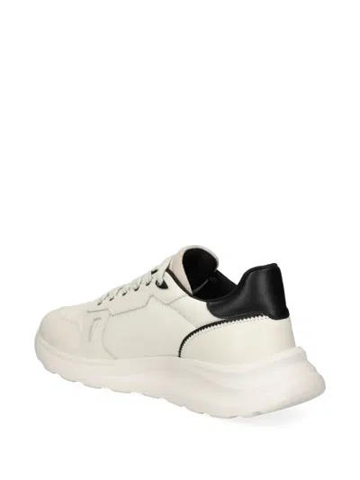 Roberto Cavalli Mirror Snake-appliqué Sneakers In White
