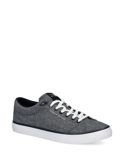 Tommy Hilfiger Logo Sneakers In Gray