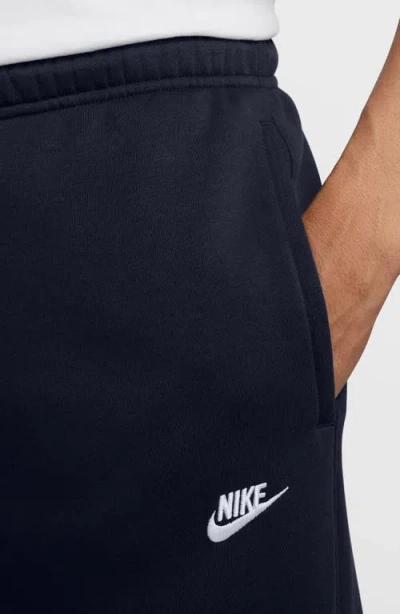 Nike Club Brushed Fleece Sweatpants