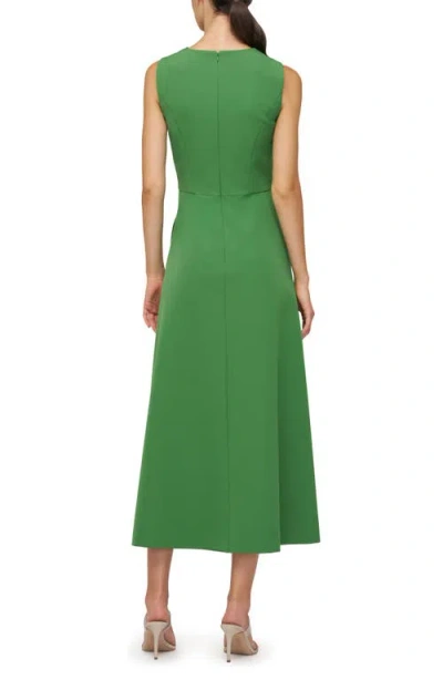 Kay Unger Blossom Embroidery Detail Cocktail Dress In Green