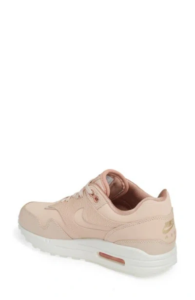 Nike Air Max 1 Premium Sneaker
