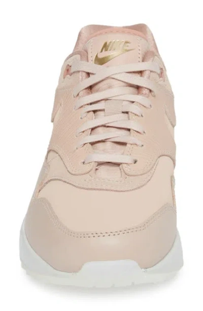 Nike Air Max 1 Premium Sneaker