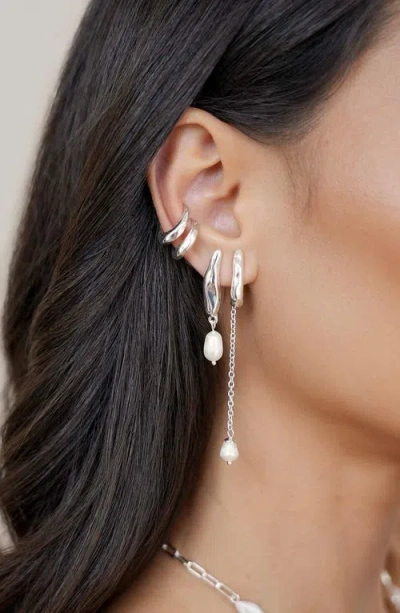 Ettika Liquid Luxe Cultured Freshwater Pearl Drop Earrings In Metallic