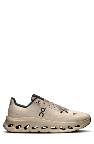 On Cloudtilt Running Shoe In Gold