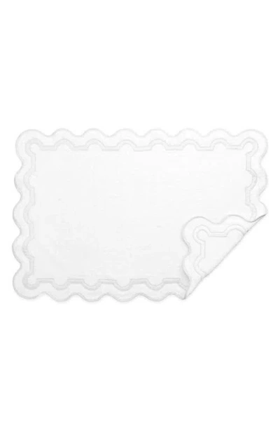 Matouk Mirasol Scallop Cotton Tub Mat