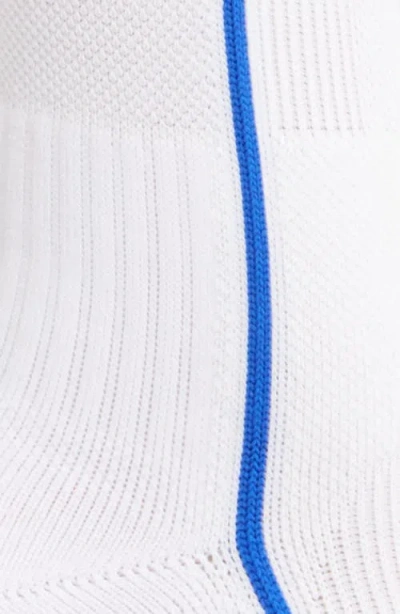On Court Crew Socks