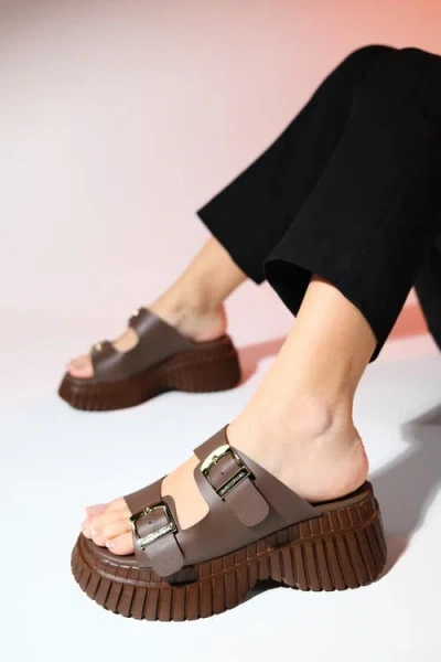 Forever & Always Shoes Joanes Leather Two-strap Platform Sandal