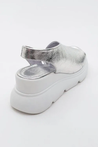 Forever & Always Shoes Agusto Leather Platform Sandal In Silver