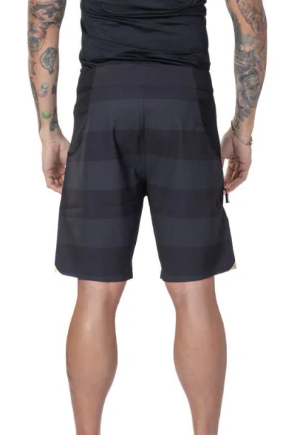 Vast Gangster Stripes Ii Stretch Board Shorts