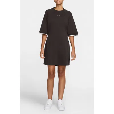 Nike Sportswear Cotton Graphic T-shirt Dress