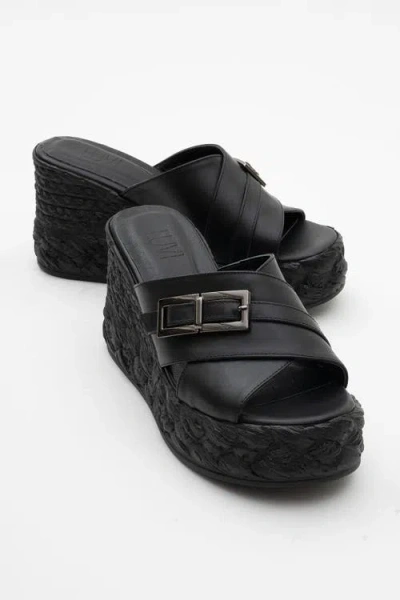 Forever & Always Shoes Palmas Leather Platform Sandal