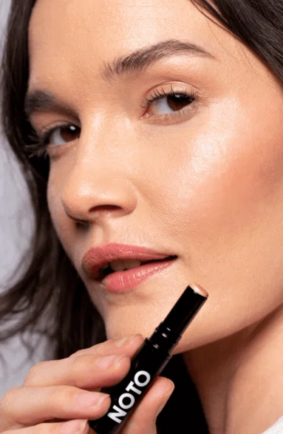 Noto Botanics Hydra Highlighter Stick For Face And Body