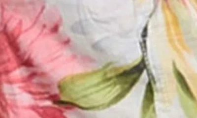 Guess Amara Cargo Shorts