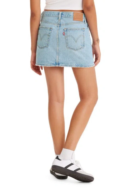 Levi's Icon Skirt Front And Center